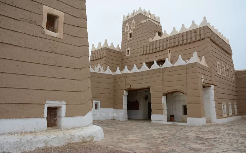 معلومات عن حي أبا السعود في نجران