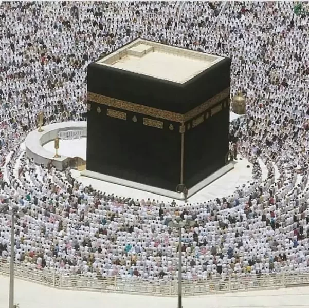 كم تبعد مكة عن المدينة