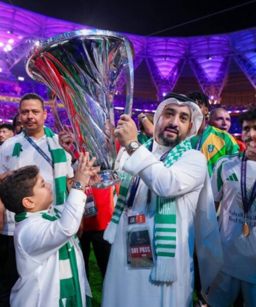 40 مليونا تفجر أزمة الرئاسة في القلعة