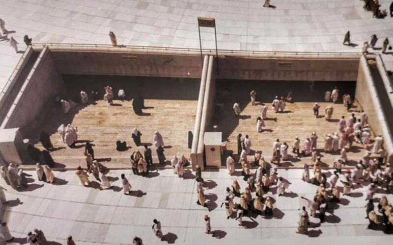 الخط الزمني لتطوير بئر زمزم في العهد السعودي