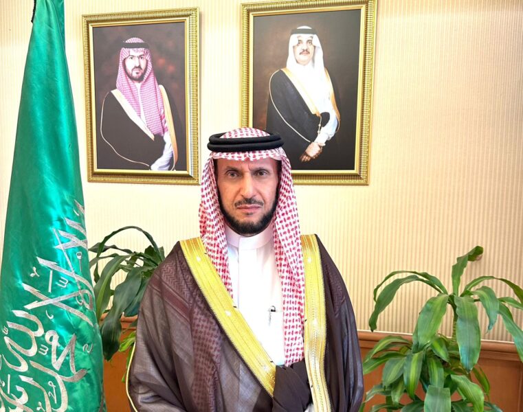 محافظ جديد للقطيف: عبدالله السيف والتحديات القادمة في التنمية