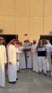 منسوبي وطلاب مدرسة سلبمان الزايدي الثانوية بتعليم ” مكة ” يحتفون اليوم بمديرهم ” المحمادي” في يوم المدير العالمي 2025م.
