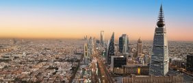كيف يبدو نمط الحياة في حي المروج بالرياض؟