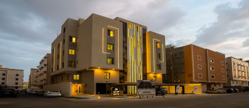 جواد الجزيرة: شريكك الموثوق في عالم العقارات