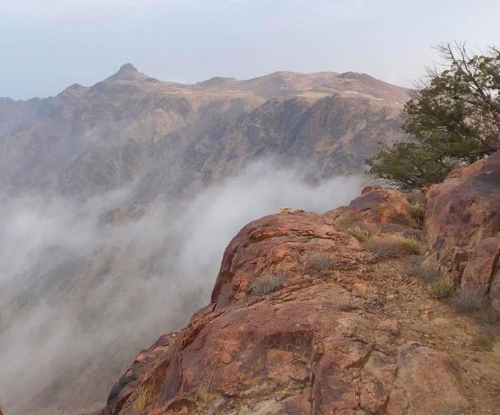 جبال الفقرة: جمال الطبيعة وتراث المدينة المنورة