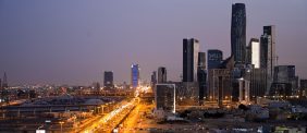 عيش الرفاهية في عقارات المنصورة: استكشف الرياض بأناقة