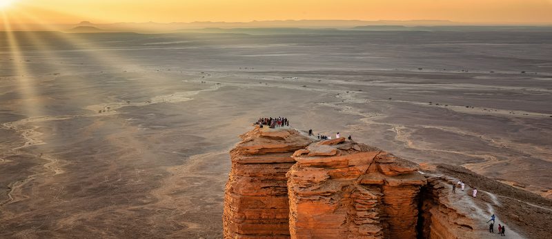 جبل طويق: معلومات أساسية عن حافة العالم في السعودية