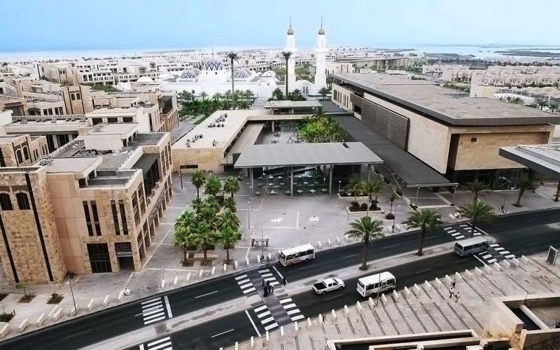 الحفز الكيميائي: دور حيوي في تحويل المواد الخام بجامعة الملك عبدالله