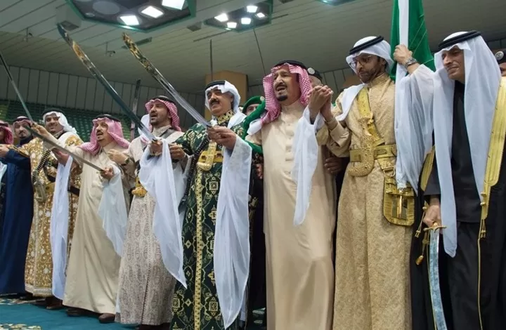 شخصيات سعودية: نظرة على عمالقة الأدب والفن في المملكة