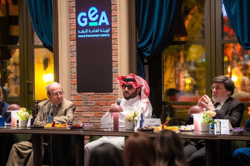 الفن السوري: من دمشق إلى العالمية عبر الرياض