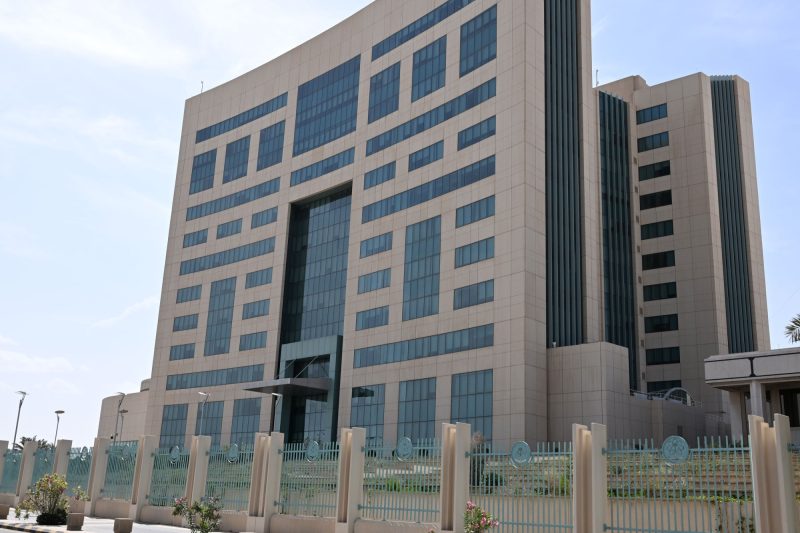 كم مدة دراسة الدكتوراه في السعودية؟