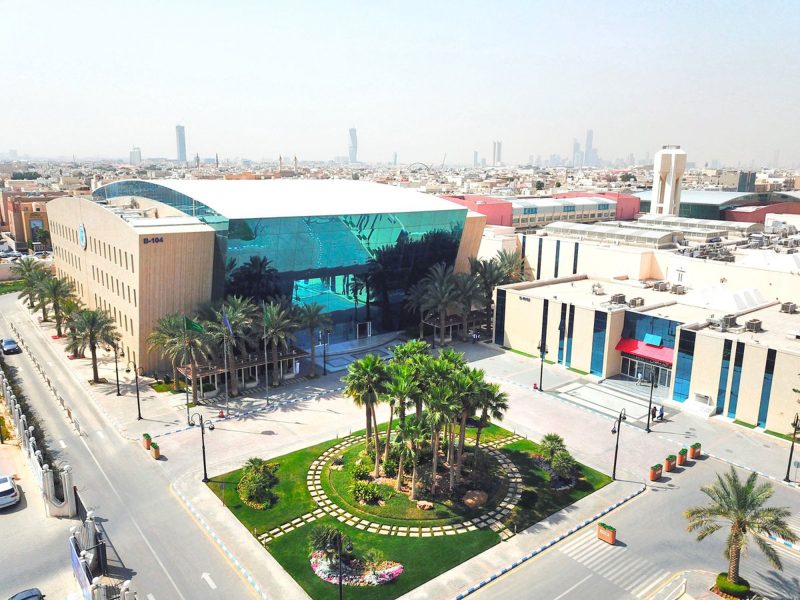 التعليم والتعلم: التزام جامعة الأمير سلطان بمخرجات تعليم عالية الجودة