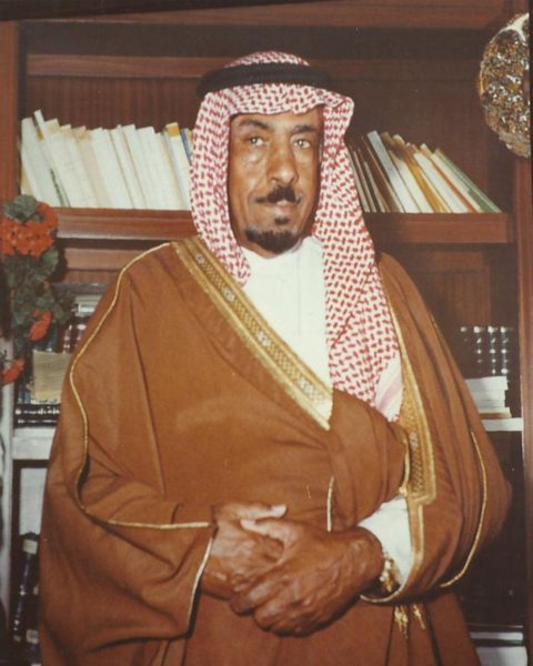 كيف أثر عبدالله بن خميس في المشهد الثقافي السعودي؟