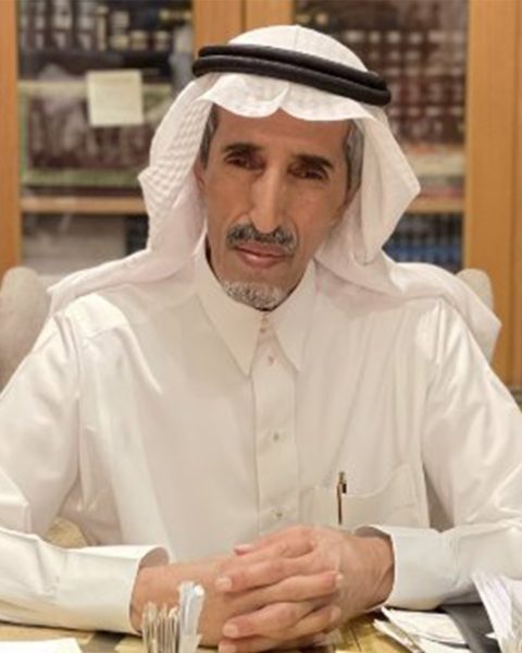 لماذا يعتبر عبدالله علي ثقفان شخصية مؤثرة في السعودية؟