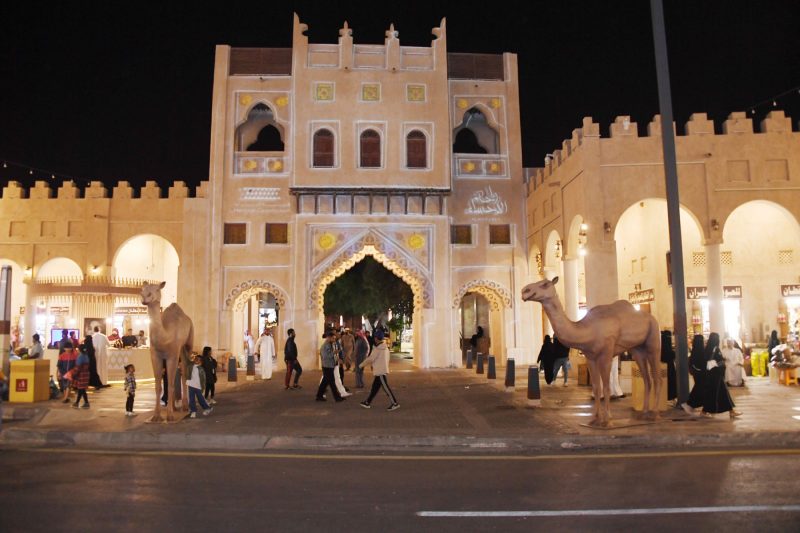 الأسواق الشعبية في الأحساء: دليل الزائر الشامل لاستكشاف كنوز الشرق