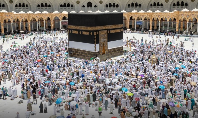 رؤية السعودية 2030: تطوير شامل في خدمة ضيوف الرحمن