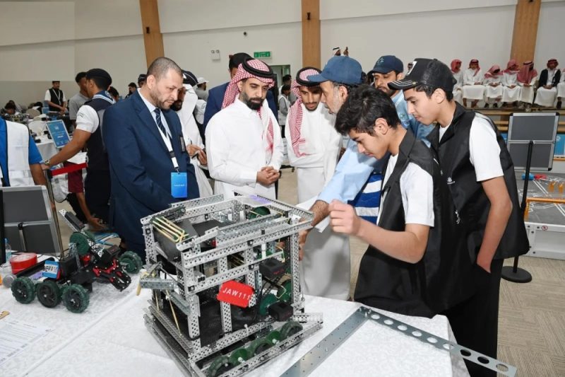 تميز وإبداع في مسابقة الروبوتات راتك 2025