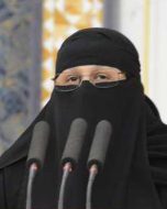 زينب أبو طالب: رائدة في البحث العلمي والإنجاب