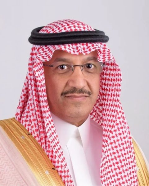 يوسف البنيان: رحلة قيادية في قطاعات حيوية بالمملكة