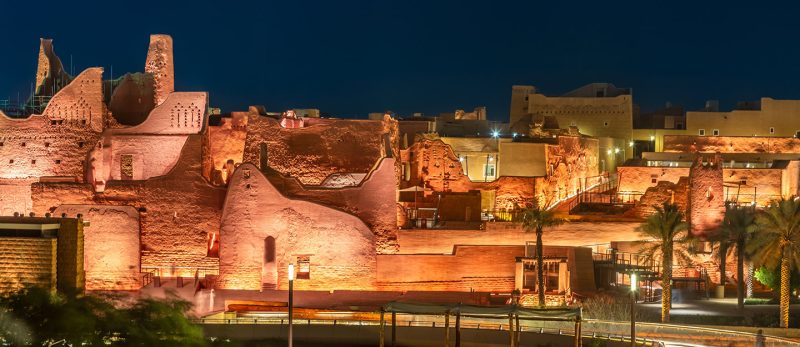 لماذا يجب عليك زيارة المتحف السعودي للفن المعاصر؟