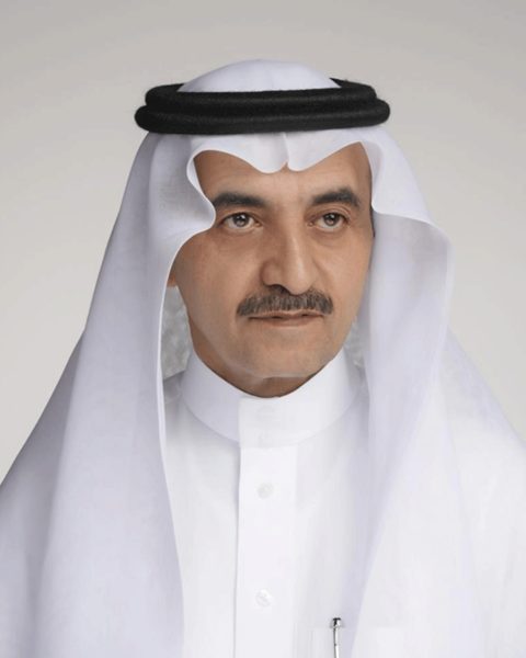 الدكتور معدي آل مذهب: مسيرة حافلة بالعطاء في خدمة الوطن