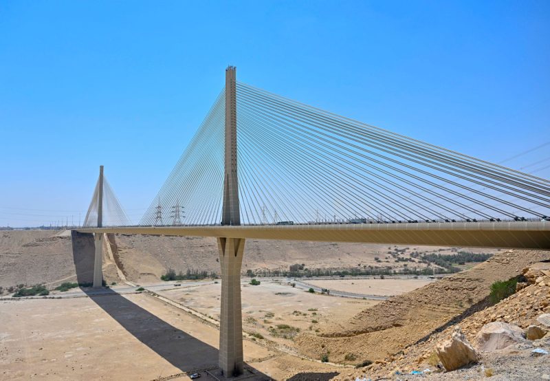 الجسر المعلق بالرياض: مستقبل التطوير العمراني في المملكة