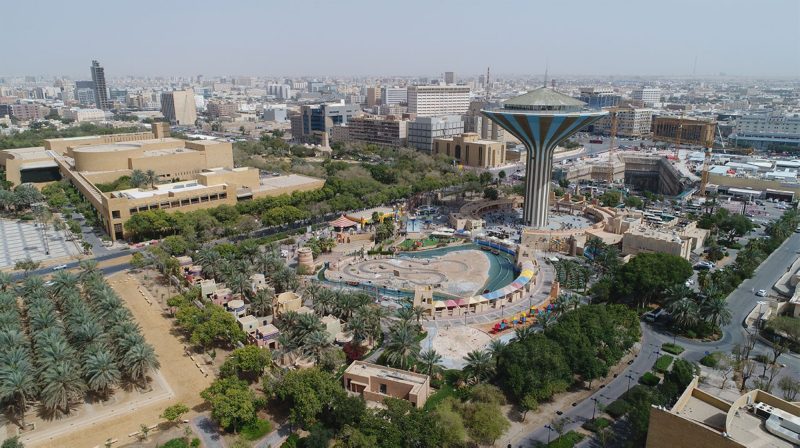 رحلة في سماء المملكة: استكشاف أبراج المياه في السعودية