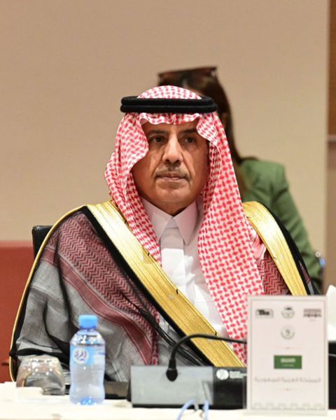 عيسى العيسى: من هو وما هي أبرز إنجازاته؟