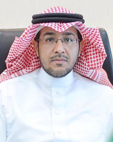 سعد العمري: مسيرة حافلة بالعطاء في خدمة التعليم والبحث العلمي