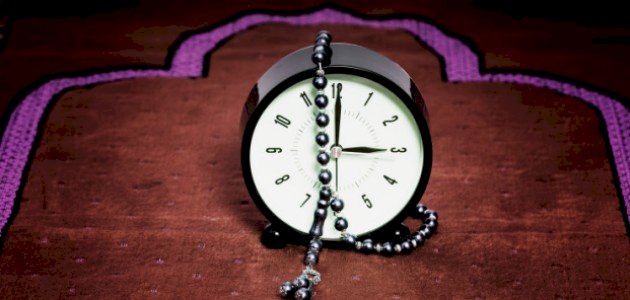 تفسير الأحلام عن الصلاة: رؤى متنوعة وتفسيرات شاملة