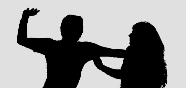 أسرار تفسير الأحلام: ماذا يعني الضرب في منام المتزوجات؟