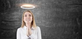 تفسير الأحلام: اسم العنود، هل هو فأل خير أم تحذير؟