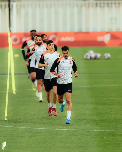 تحضيرات مكثفة لمباراة القادسية والأهلي رغم الغيابات المؤثرة