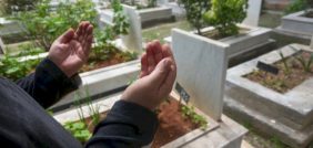 تفسير الأحلام: كل ما تريد معرفته عن زيارة القبور والفاتحة