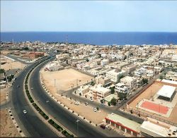 أملج: استكشاف جوهرة البحر الأحمر - تاريخ، طبيعة، وسياحة