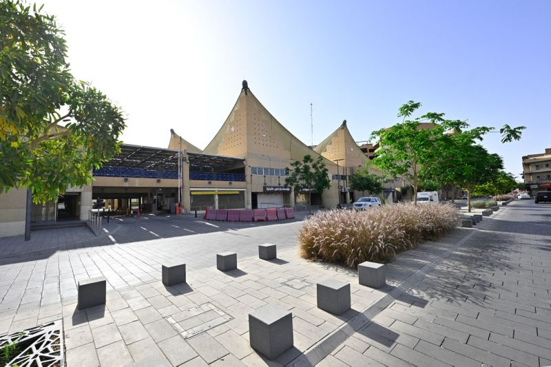 سوق المعيقلية: نافذة على ثقافة الرياض وأصالتها