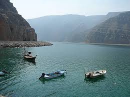 سياحة مسندم: استكشف التراث والثقافة العمانية الأصيلة