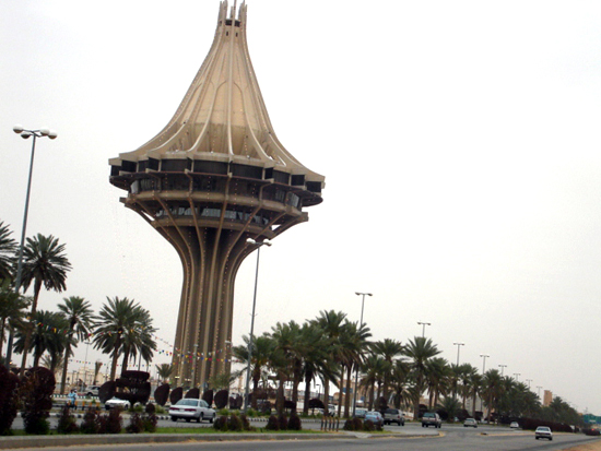 لماذا الموسوعة العالمية عبر بوابة السعودية هي وجهة الباحثين اليوم؟