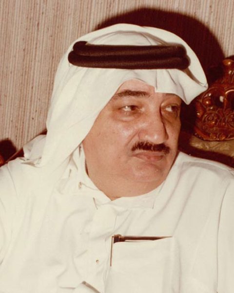 غالب حمزة أبو الفرج: الصحفي الذي غير وجه الإعلام في المملكة