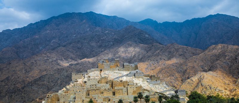 قرية ذي عين: كيف تحافظ على رونقها وتستقبل الزوار؟