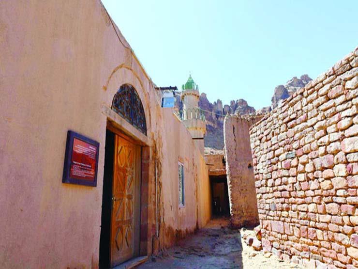 مسجد العظام: شاهد على عهد النبوة في قلب العلا القديمة