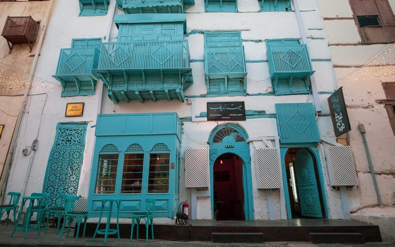 المشربيات: رمز للإبداع والابتكار في التصميم المعماري الإسلامي