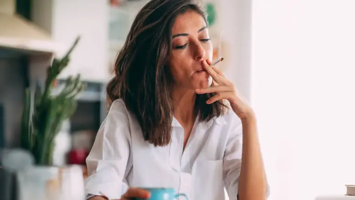 التدخين والجهاز الهضمي: كيف تستعيد صحتك بعد الإقلاع؟