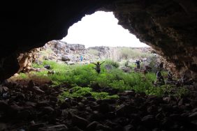 كهف أم جرسان: جمال الصحراء في قلب المدينة المنورة