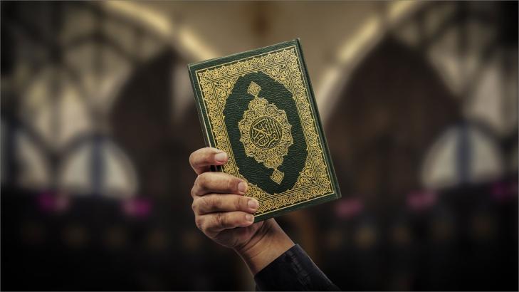 بين يديك: فضل سورة الواقعة وأسرار الرزق الوفير