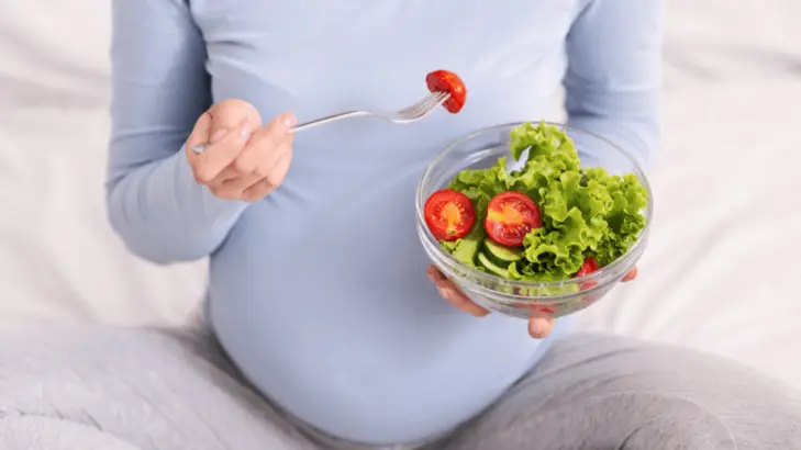 التغذية المثالية للحامل: نصائح ذهبية لغذاء صحي طوال فترة الحمل