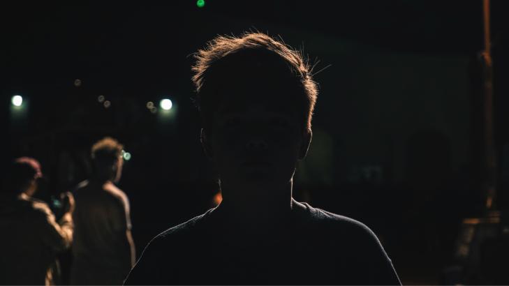 استراتيجيات فعالة للتعامل مع انقطاع التيار الكهربائي وتأثيره على الصحة