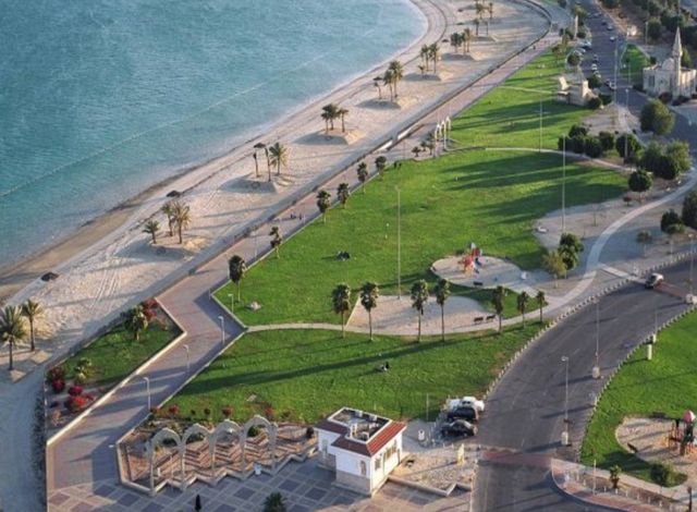 اكتشف روعة شواطئ الجبيل وأهم الأنشطة السياحية