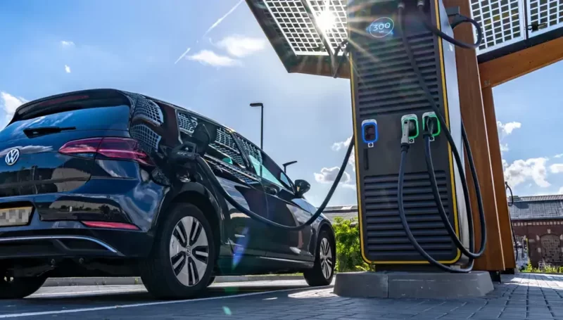 تأثير المركبات الكهربائية على سوق السيارات الألماني والاقتصاد