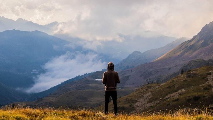 رحلة إلى الذات: تحقيق التوازن النفسي كمنهج حياة